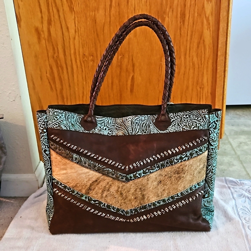Tony Lama purse